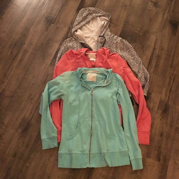 Victoria's Secret Tops - Victoria’s Secret hoodie bundle size Medium/Large Victoria's Secret Tops - Victoria’s Secret hoodie bundle size Medium/Large